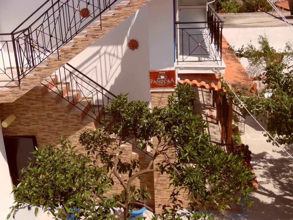 Pansion Pandora Apartment Skiathos Town Bilik gambar