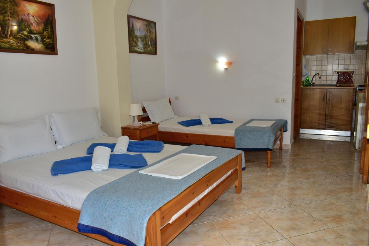 Pansion Pandora Apartment Skiathos Town Luaran gambar