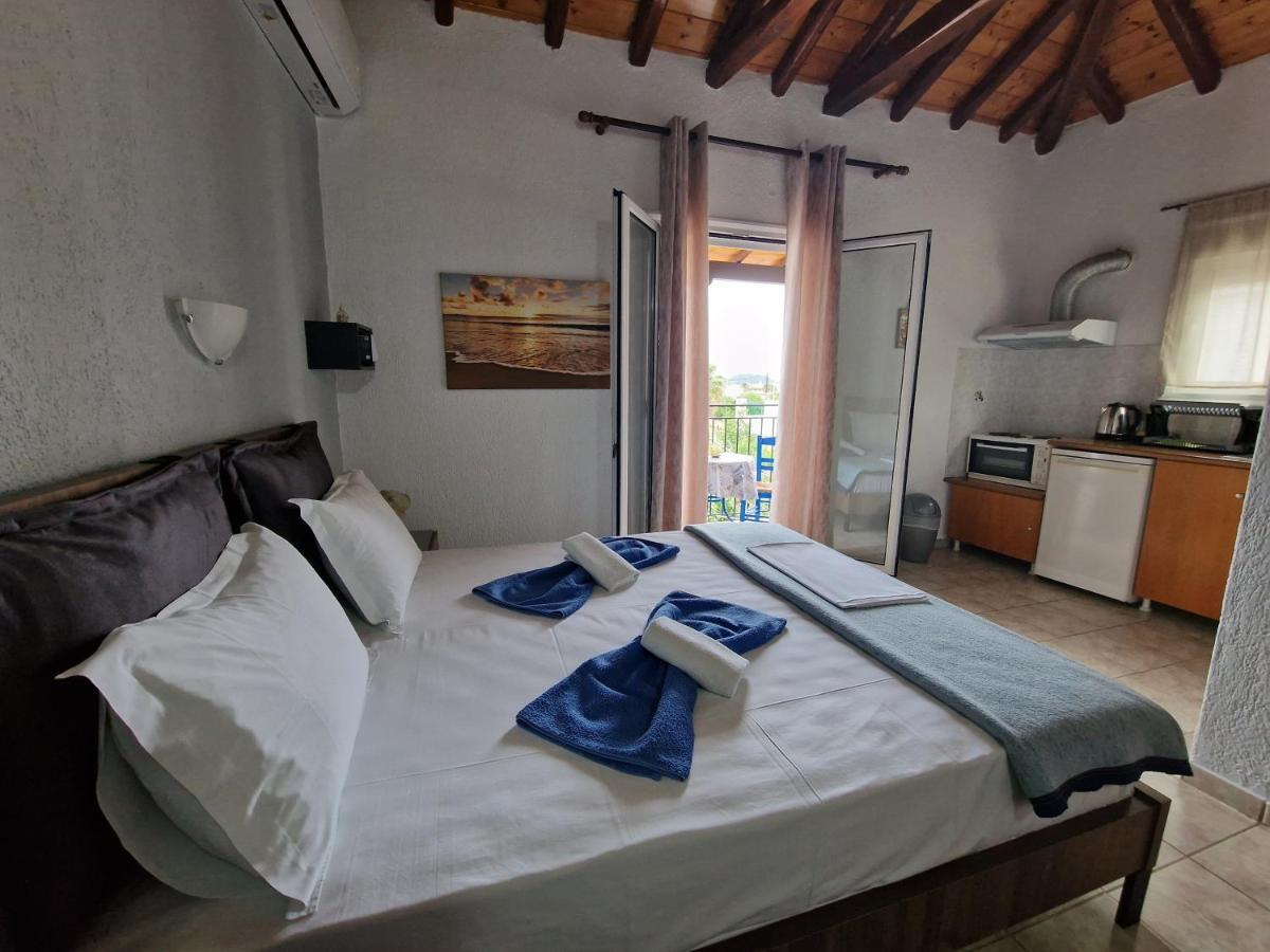 Pansion Pandora Apartment Skiathos Town Luaran gambar