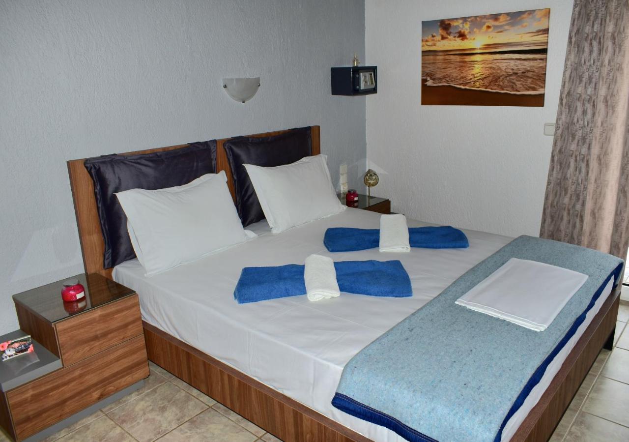 Pansion Pandora Apartment Skiathos Town Luaran gambar