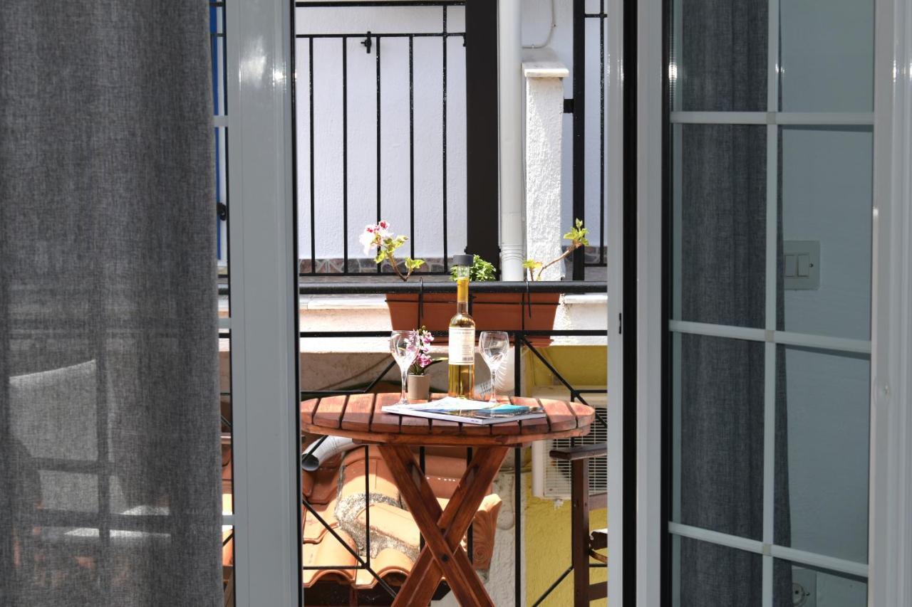 Pansion Pandora Apartment Skiathos Town Luaran gambar