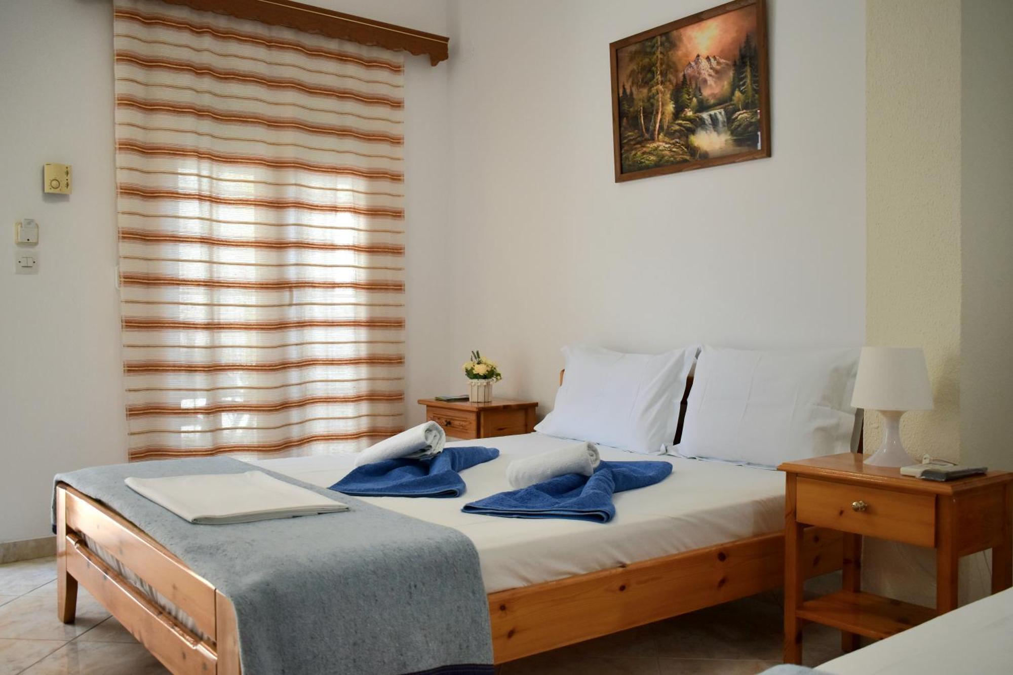 Pansion Pandora Apartment Skiathos Town Luaran gambar